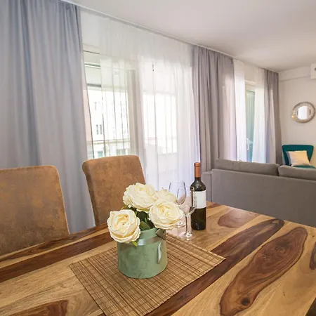 Girasole Premium Porec