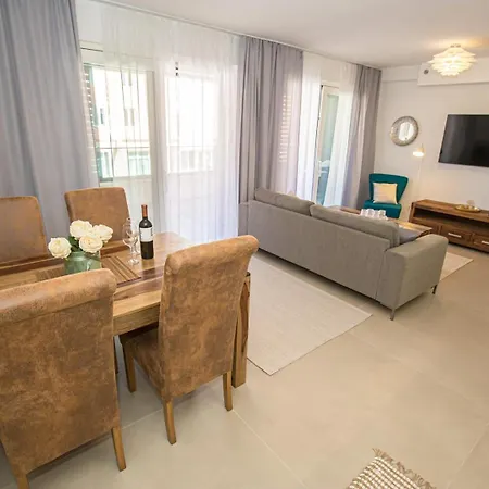 Apartment Girasole Premium